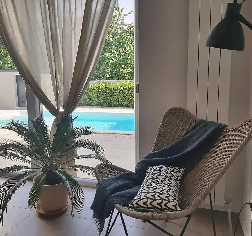 Gorgeous Villa Lola With Private Heated Pool Fazana
