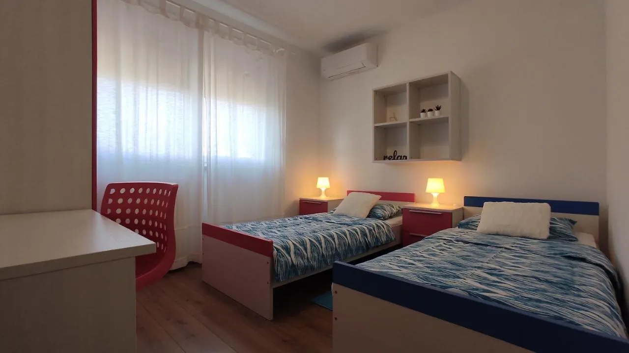 Gorgeous Villa Lola With Private Heated Pool Fazana